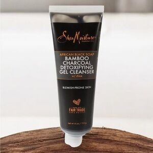 SHEA MOISTURE African Black Soap Bamboo Charcoal Detoxifying Cleanser